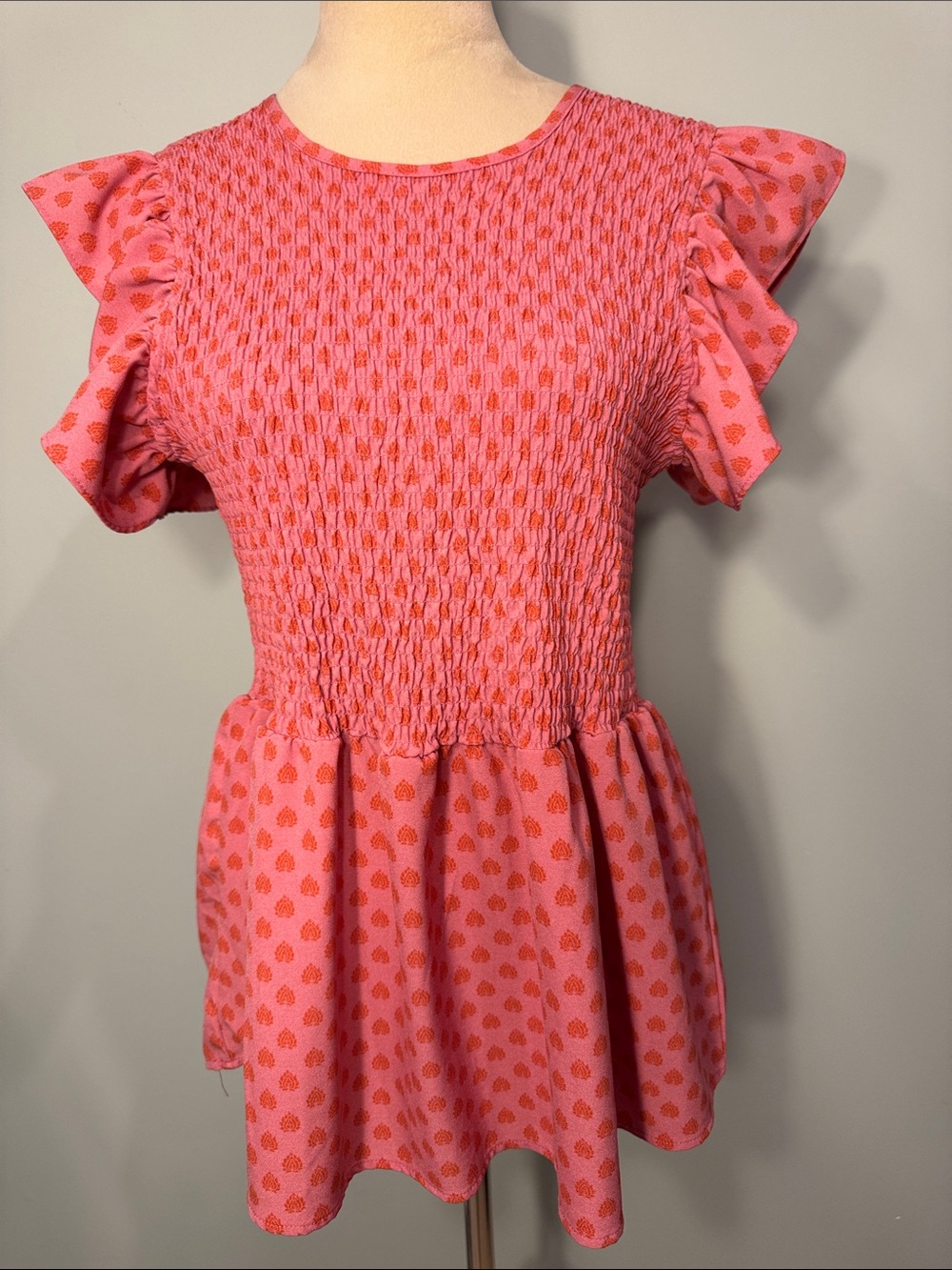 Michelle McDowell Pink Smocked Flutter Sleeve top Size L